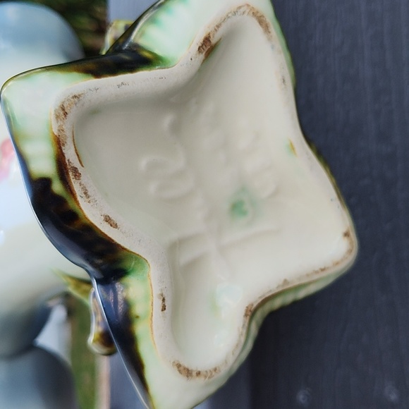 Hand Painted Hull Pottery Pair Ceramic Vintage Decorative Vases Floral - Picture 5 of 7